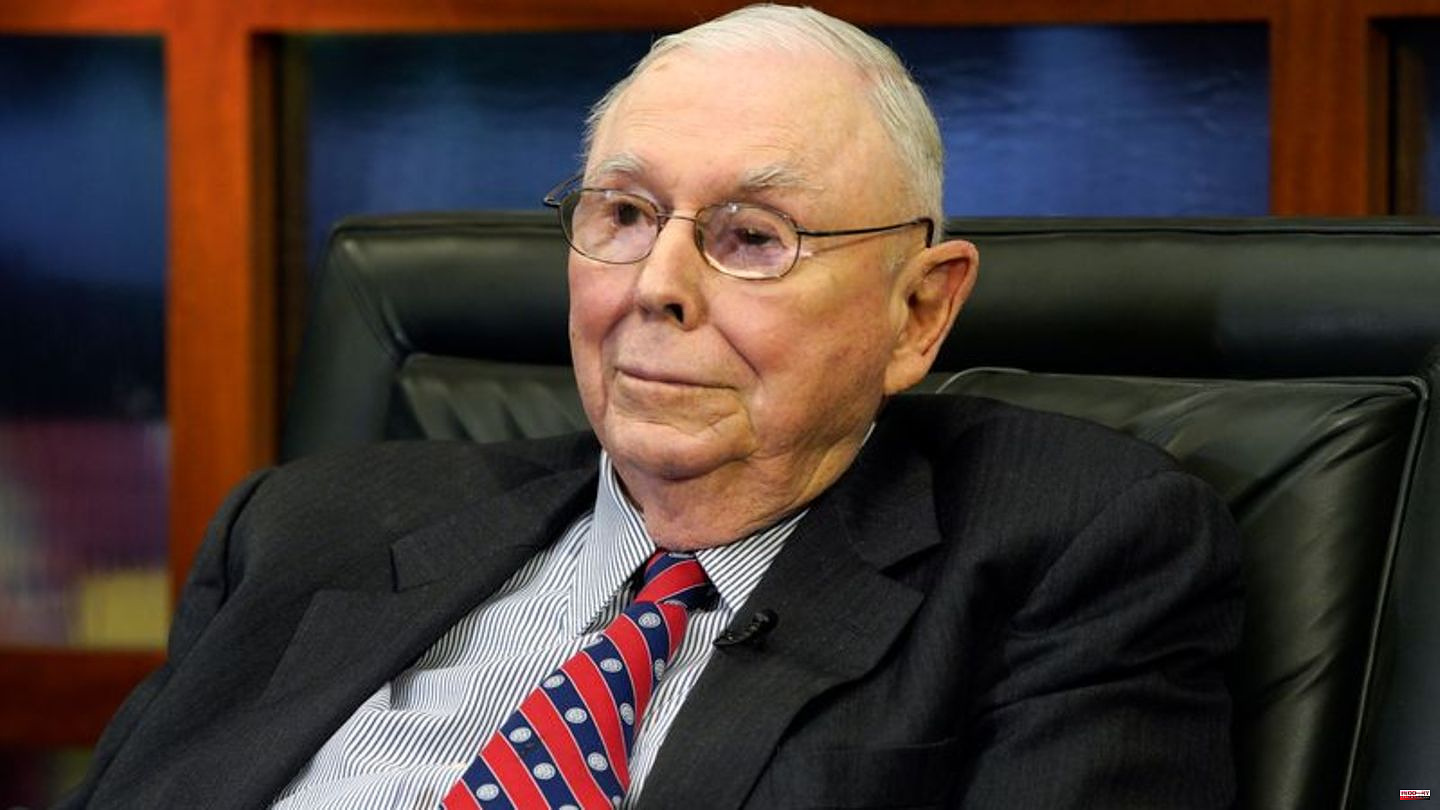 Investors: Buffett companion Charlie Munger dies at the age of 99