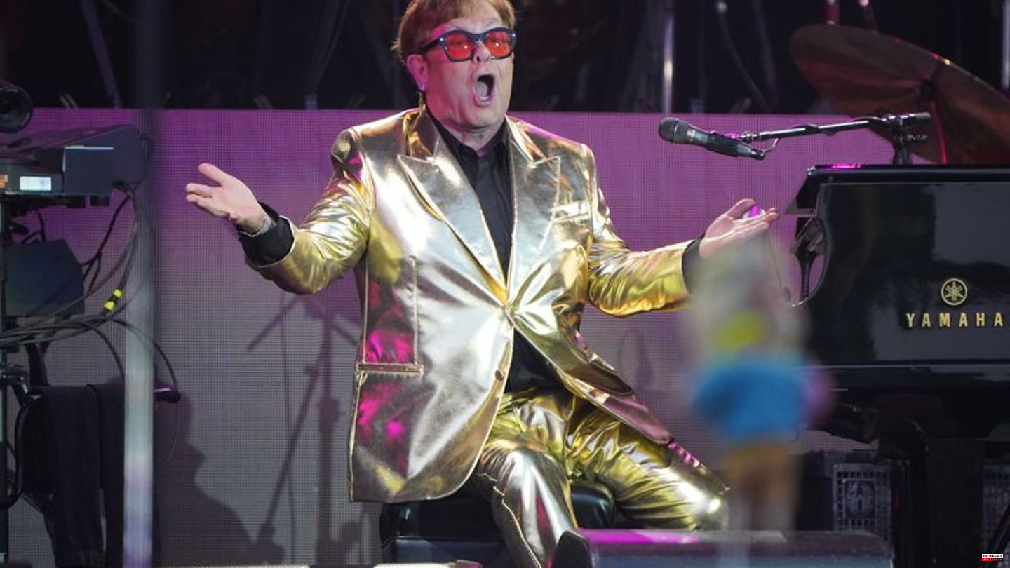 Auction: Elton John auctions off private art collection at Christie's