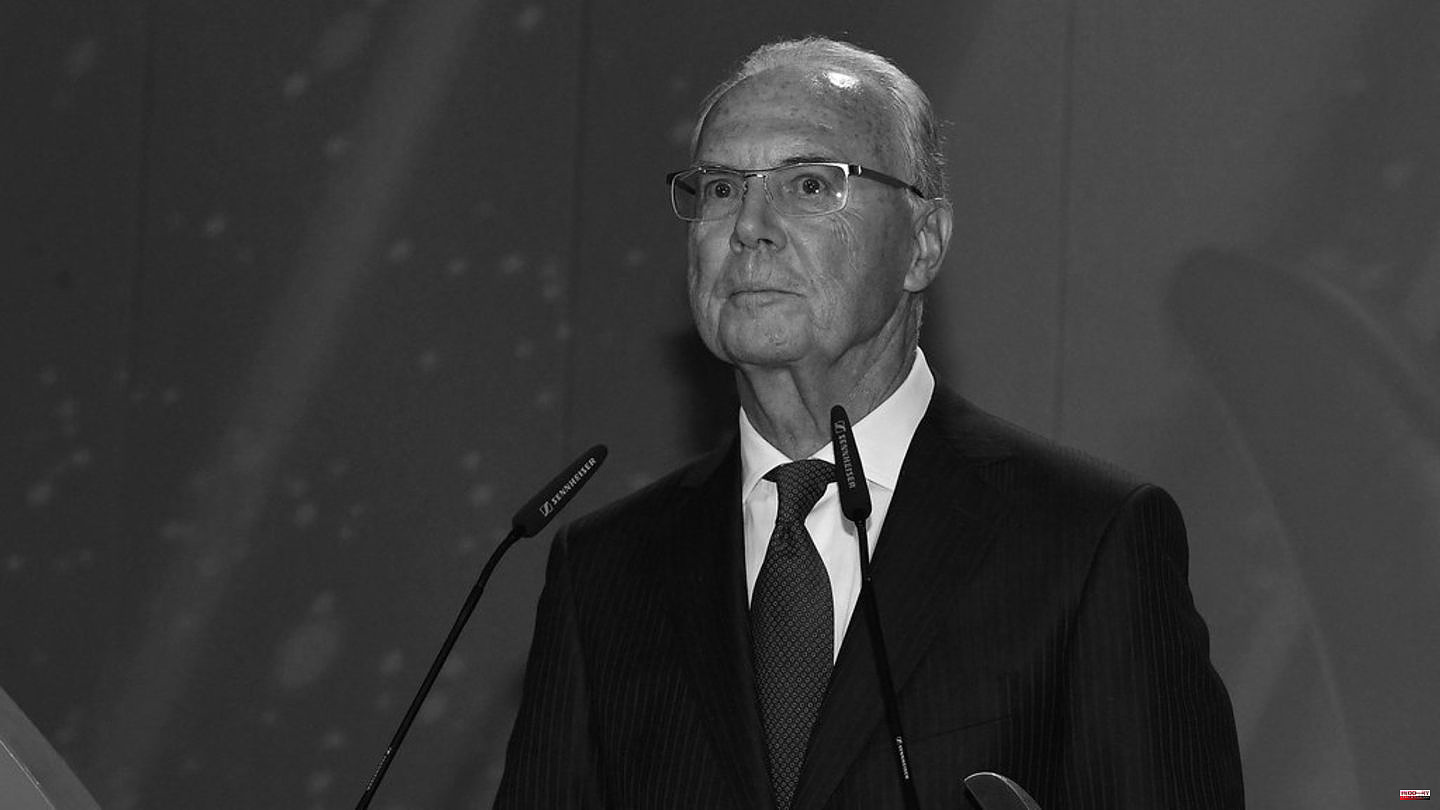 Franz Beckenbauer: Football legend buried in a small circle