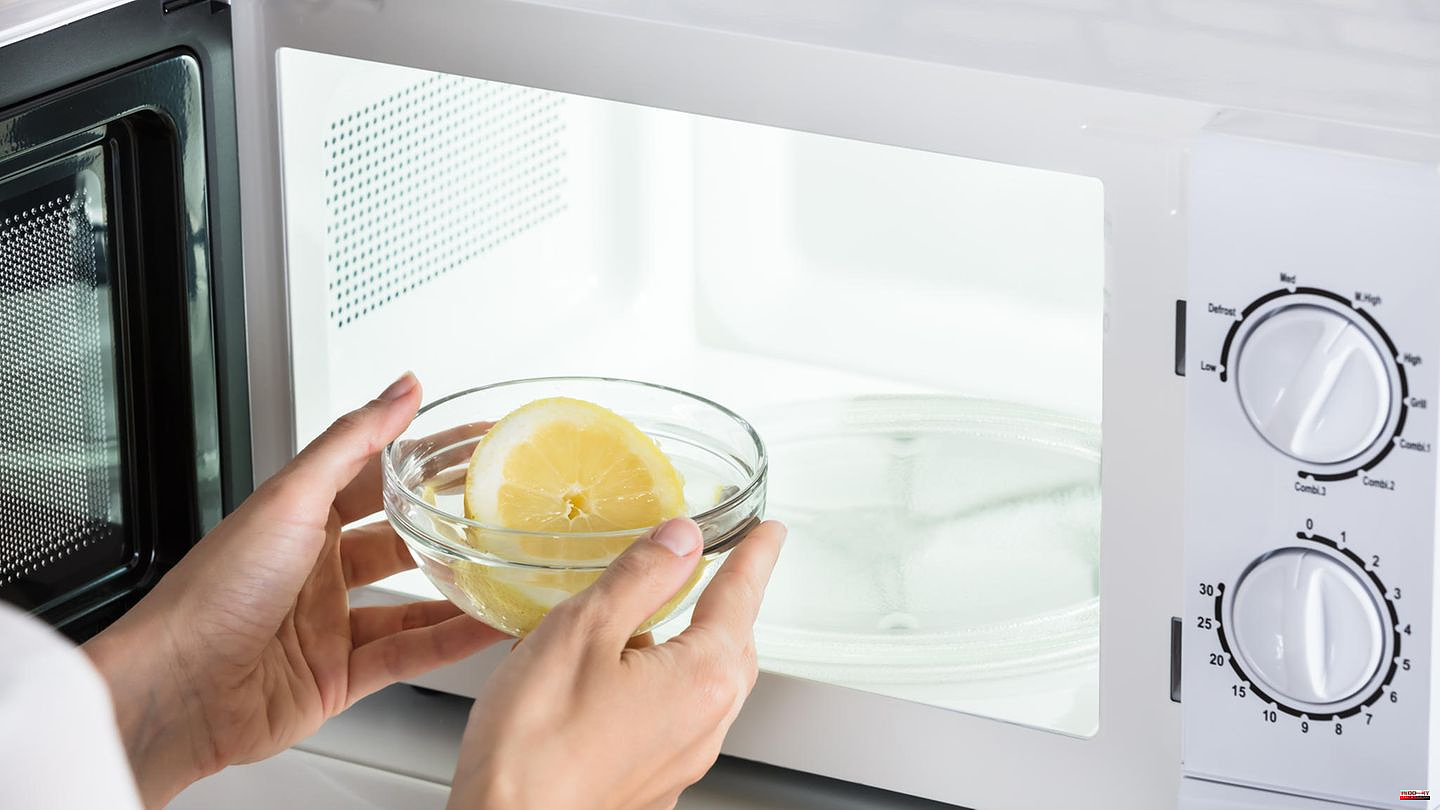 Leftover food: Cleaning the microwave: This is how easy it is to remove stubborn incrustations