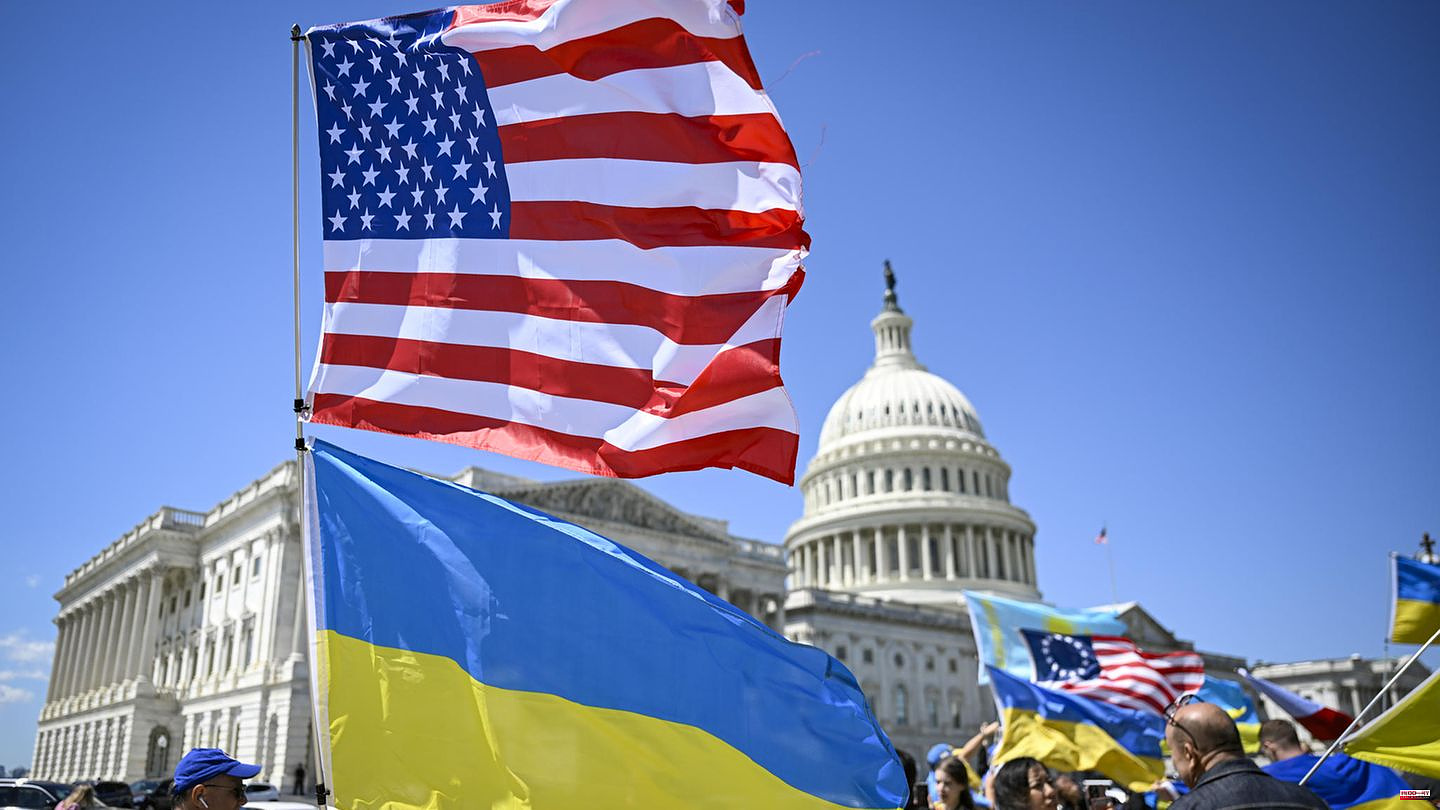 US aid package: When can Ukraine expect arms deliveries?
