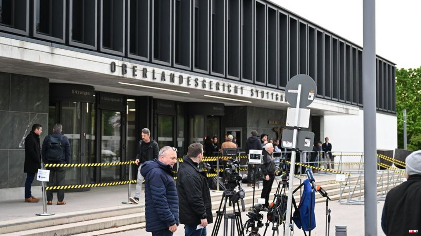 Extremism: Trial started against Prince Reuss' "Reichsbürger" group