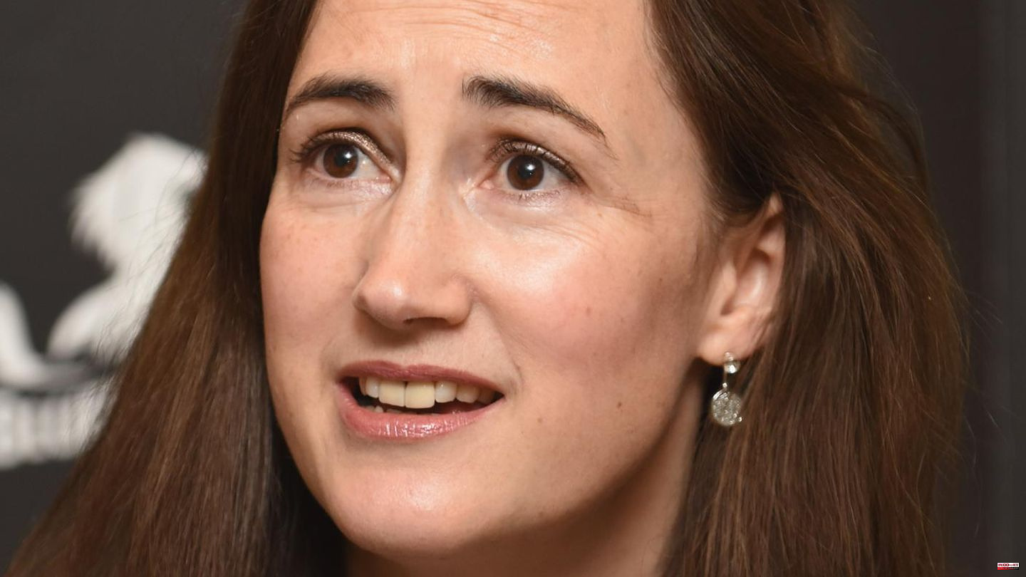 British author: Sophie Kinsella suffers from brain cancer