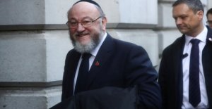 British chief rabbi: Corbyn is unfit to be prime minister