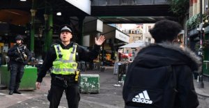 Eyewitnesses describe panic scenes near London Bridge