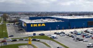 Increasing sales on the web gives Ikea growing pains