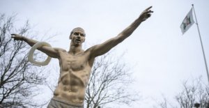Malmö-fans want Zlatan statue removed