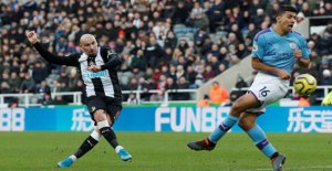Manchester City suffer late pointtab in Newcastle