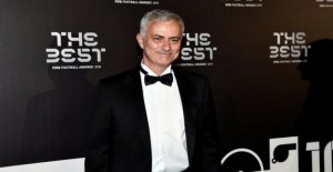 Solskjær: Mourinho-the circus can remove the focus...