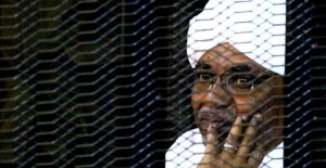 Sudan dissolves eksleder Bashir's party and dismantle...
