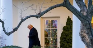 Editor: Hard to devote Trump despite impeachment