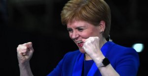 Party leader: Elections give Scotland new mandate...