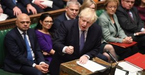 The british House of commons adopts Boris Johnson's...