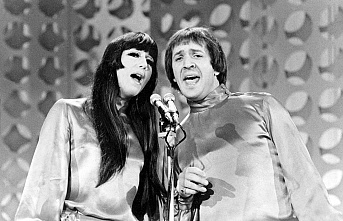 Cher sues Sonny Bono's heirs over song and record...