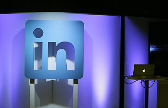 Microsoft shutting down LinkedIn app in China amid...
