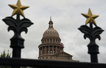 Texas legislators approve new congressional maps to...