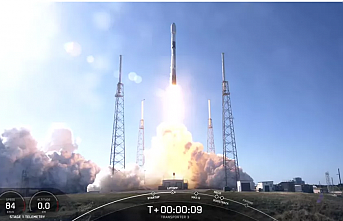 SpaceX launches 105 small satellites in orbit and...