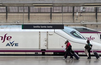 Renfe sold 167,100 tickets on Friday, the highest figure for a single day since the start of the pandemic