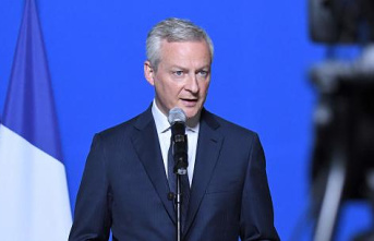 Bruno Le Maire urges companies to raise wages and...