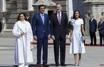 The emir of Qatar begins a visit of a marked economic nature to Spain