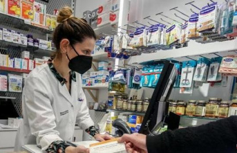 Toledo and Guadalajara will open almost a hundred pharmacies