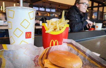 McDonald's withdraws entirely from Russia