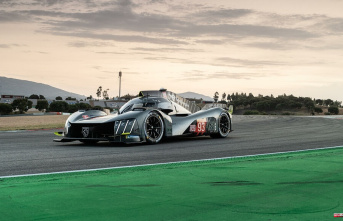 Peugeot unveils its new racing car, the Hypercar 9X8,...