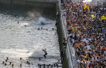 Images, images. La Rochelle's port in madness celebrates the title of European champion at Stade Rochelais
