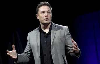 Musk halts deal to buy Twitter until more details on number of fake accounts are known