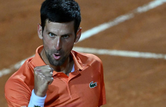 Djokovic beats Auger-Aliassime and will face Ruud in the semifinals