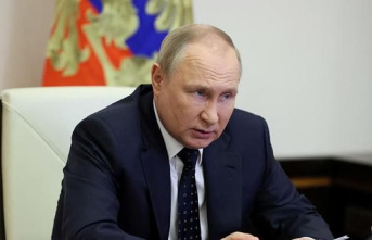 Putin will be in a sanatorium and out of power in 2023, the prediction of a former British intelligence chief