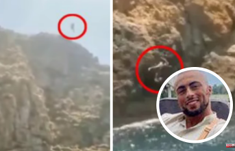 A former Dutch soccer player dies after jumping off a cliff in Mallorca to record himself on video