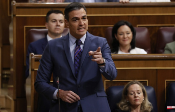 Sánchez thanks Bildu for his support and offers to meet the dialogue table