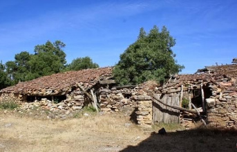 Matandrino, the abandoned village sold for 100,000 euros