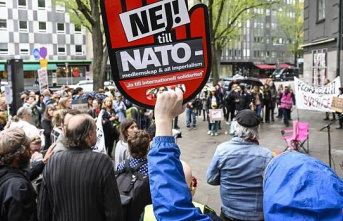 Nordic Social Democrats surrender to the arms of NATO