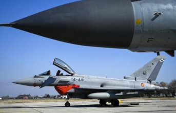 Spain plans to reinforce the German air contingent...
