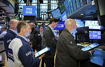 Wall Street ends a 7-week losing streak, the longest since 2001