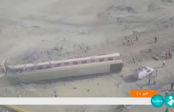 At least 17 people are killed in a train derailment in Iran's east. 50 others are injured.
