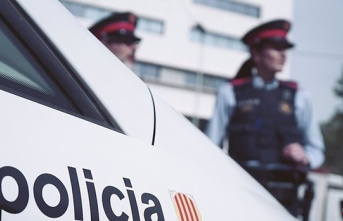 The Mossos denounce the inaction of the Interior in...