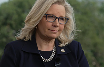Liz Cheney: Donald Trump is surrounded by a "cult...