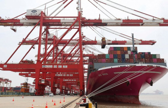 China's trade rebounded in May after anti-virus curbs were eased
