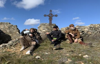 More than 100 registered in the Abánades Trail, the first mountain test with historical reenactment