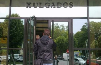The daughter of the leader of the network that exploited immigrants in Lugo "prepared and organized" the payments
