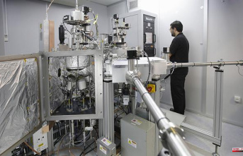 Spanish scientists develop 'Martian gasoline,' a fuel for spacecraft.
