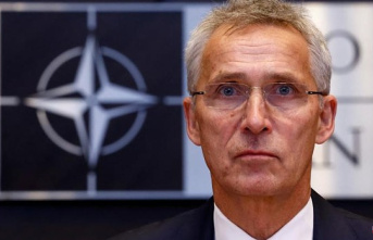 Stoltenberg announces deployment of prepositioned troops on NATO's eastern flank