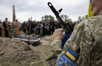 Ukraine registers between 200 and 500 daily casualties in its defense of Donbass