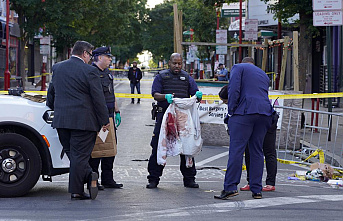 Philadelphia shooting: Three dead and 11 injured in shooting on busy street