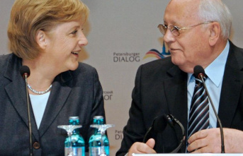 Reactions: Merkel: Gorbachev wrote world history