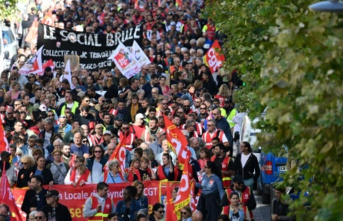 Tens of thousands of French demonstrate against planned...