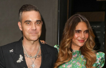 Robbie Williams: Ayda Field shares nude photo of the...